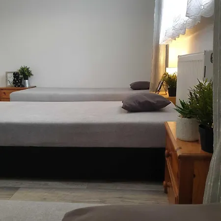 Hostello - Przytulne Pokoje, Mieszkanie Rodzinne Vandrerhjem *