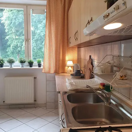Vandrerhjem Hostello - Przytulne Pokoje, Mieszkanie Rodzinne *