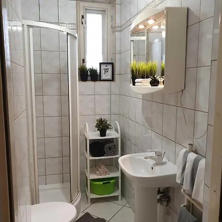 Hostello - Przytulne Pokoje, Mieszkanie Rodzinne Vandrerhjem